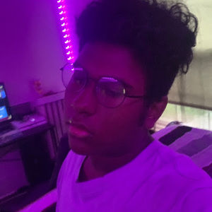 Meet your Posher, Yadier